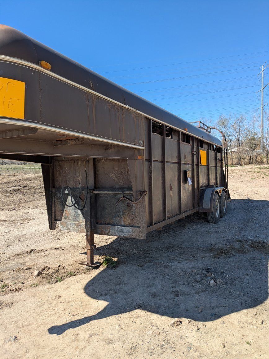 gooseneck 4 horse trailer
