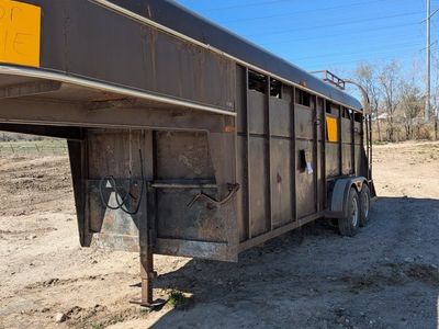 gooseneck 4 horse trailer