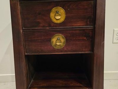 Nightstand – Good Condition (Minor Surface Scratches)