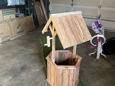 Wishing well cedar