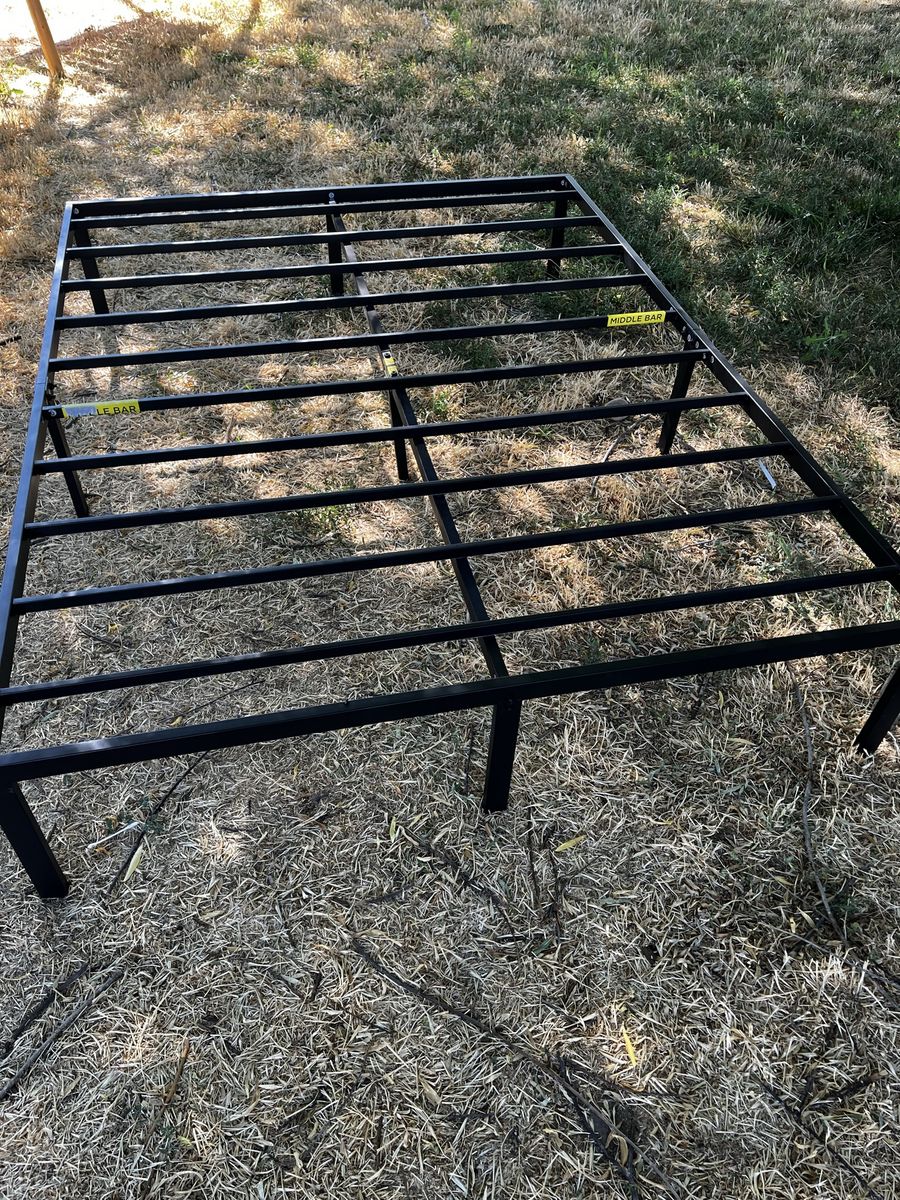 Black Metal Bed Frame - Quentin Size, Sturdy Slatted Platform