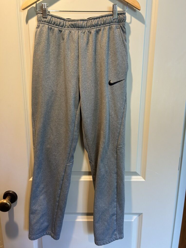 Men’s Nike Charcoal Gray DrI-Fit Joggers Small