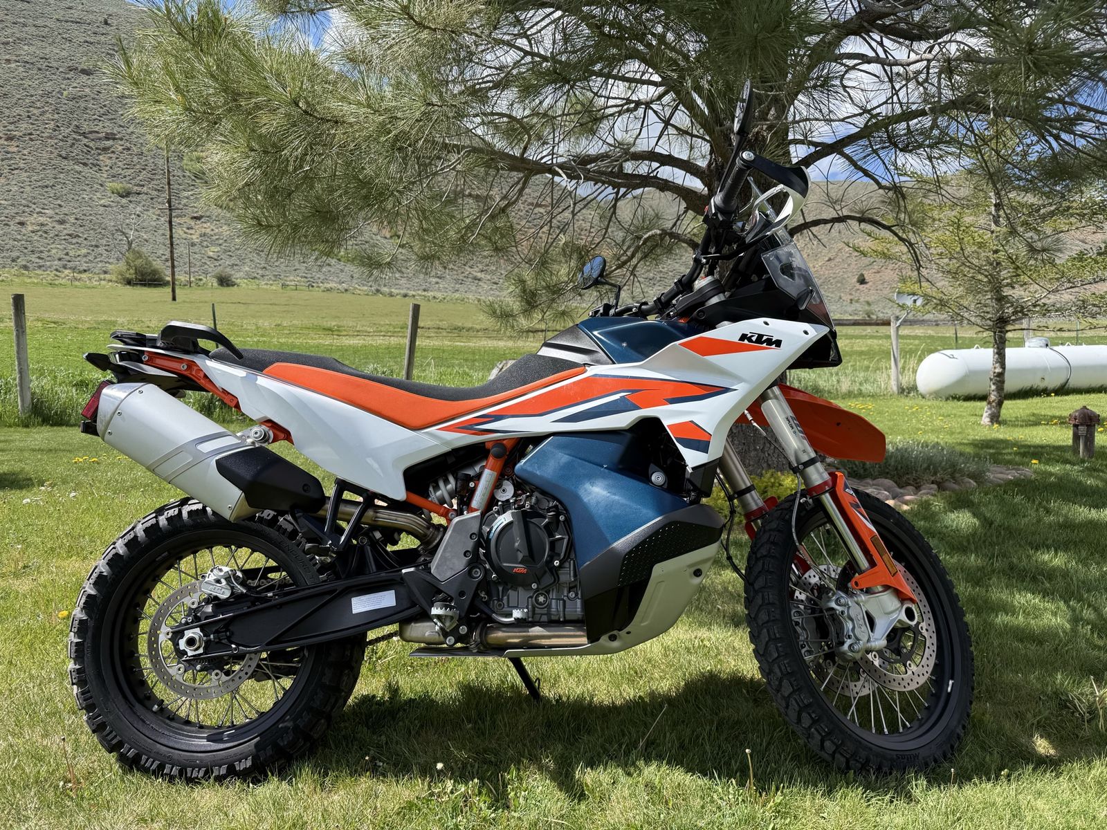 2024 KTM 890 Adventure R