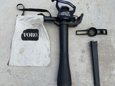 Toro Ultra 225 Electric Blower/Vacuum with Bag & Accessories - Works Great