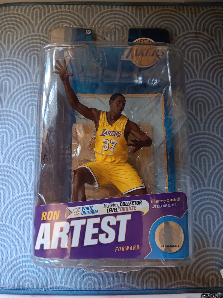 McFarlane NBA Series 18 Ron Artest Lakers Collector Level Bronze Figure Sealed