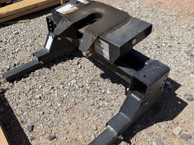 Valley 5th Wheel Hitch for RV Travel Trailer