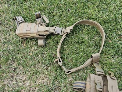 Drop leg Hoslter and Pouch