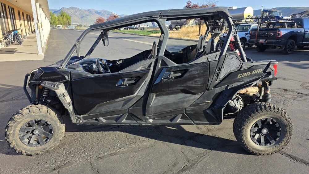 2023 Can Am Maverick Sport Max 1000R