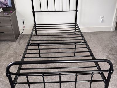 Twin Size Metal Bed Frame