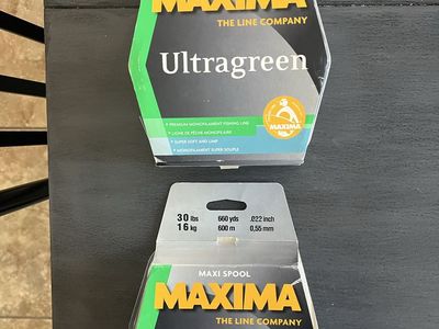 Maxima Ultragreen Monofilament Fishing Line, 30 lbs, 660 yds, .022 inch, Maxi Spool (2 Pack)