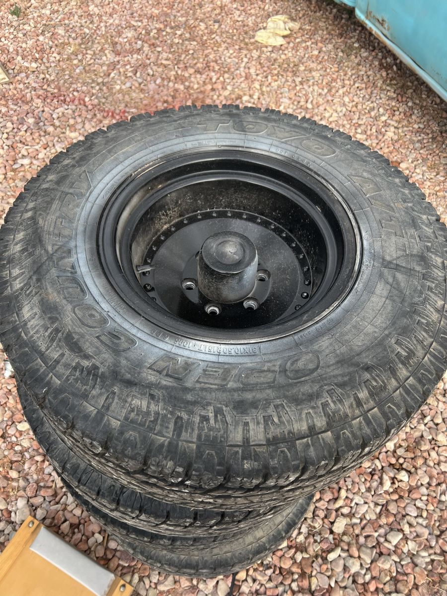 4x 31x10.50r15 tires on 6 lug wheels