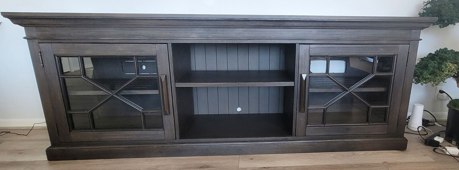 Parker House Sundance 92" Console (valued at $1,450)