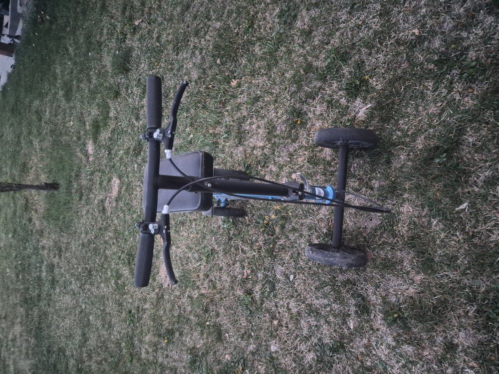 knee scooter