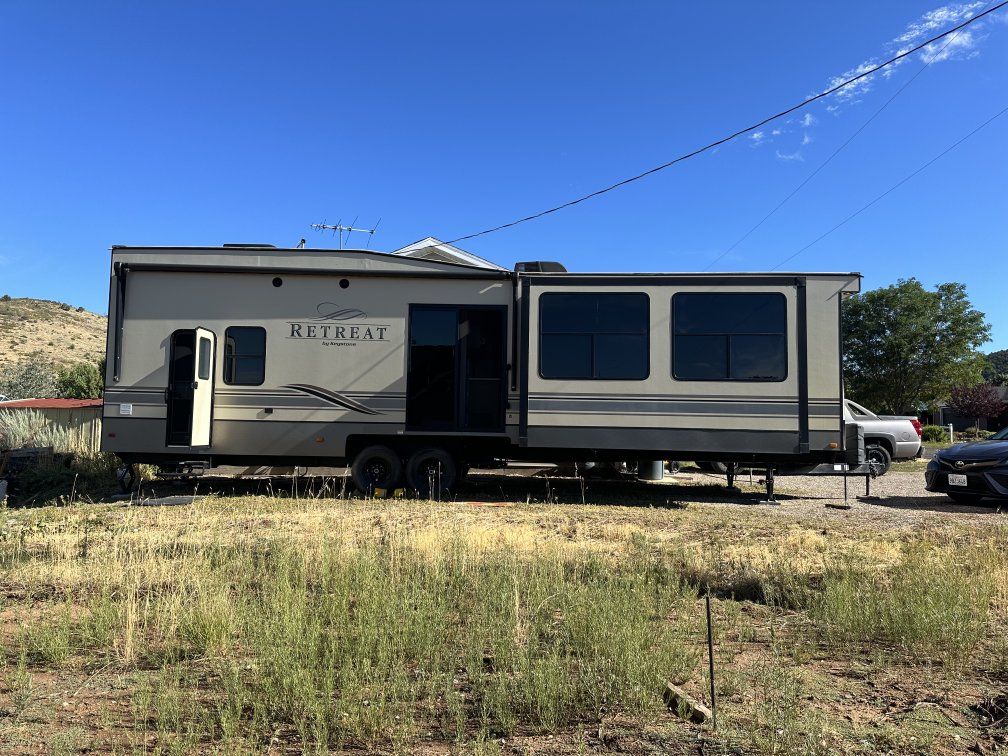 Mobile Luxury Living