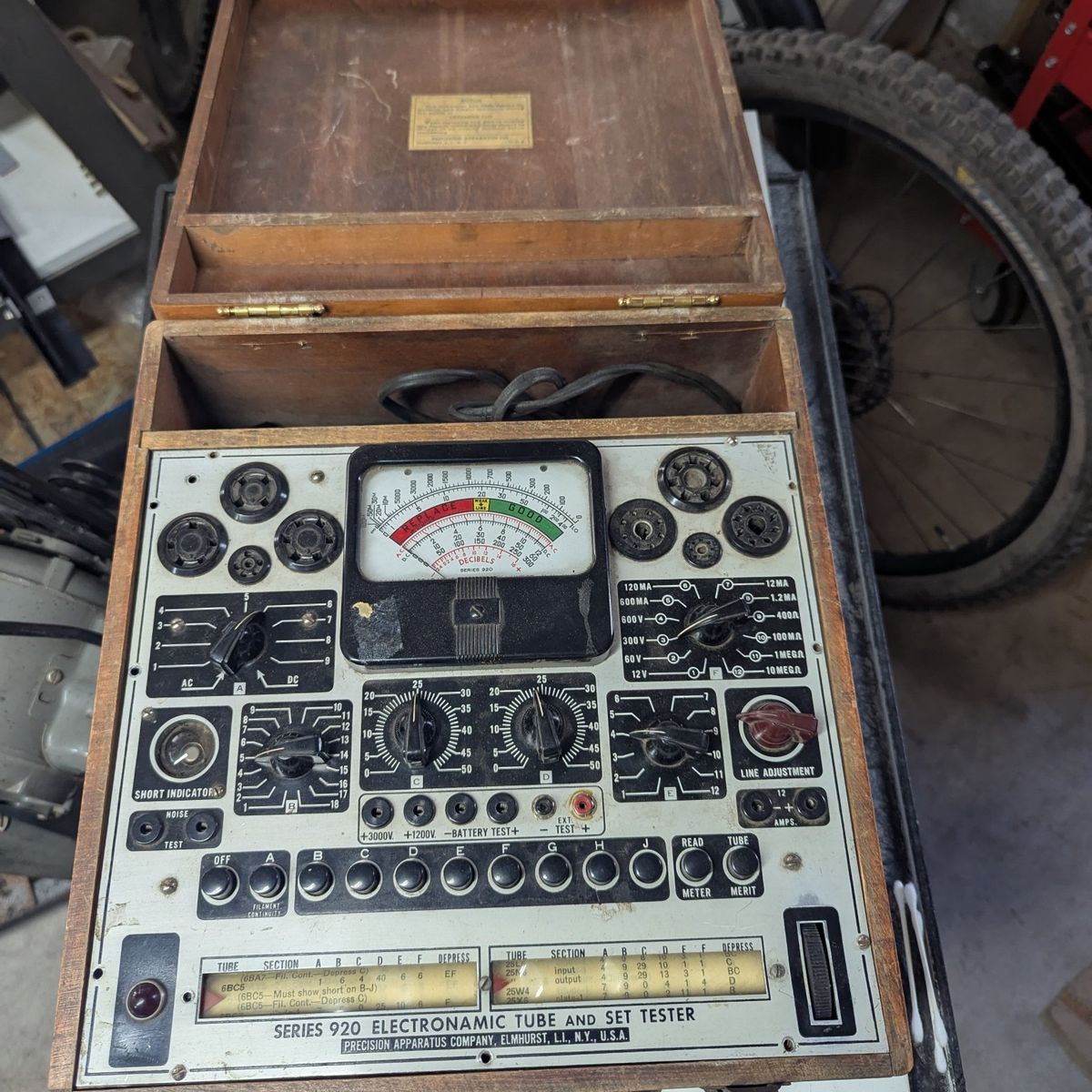 Vacuum Tube Tester
