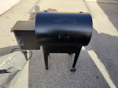 Treager 20” smoker