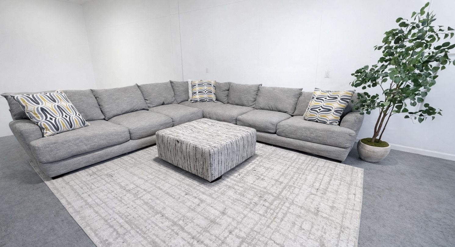 XL Gray 5 Piece Fabric Sectional & Ottoman