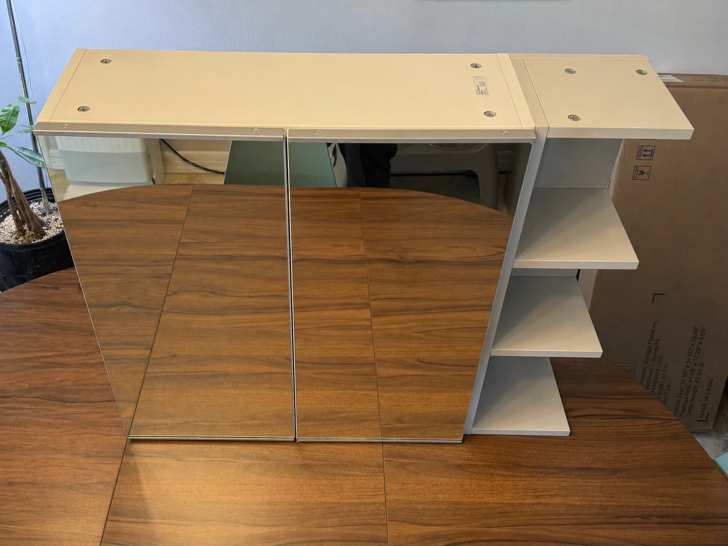 IKEA LILLÅNGEN Mirror Medicine Cabinet – Excellent Condition