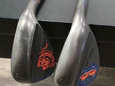 Bettinardi Black Magic Flaunting Fat Cat Wedge Set - 50 & 58 Degree Set, Mitsubishi Chemical MMT 105 Type-S Shafts