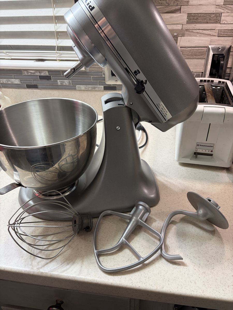 Kitchen aid mixer