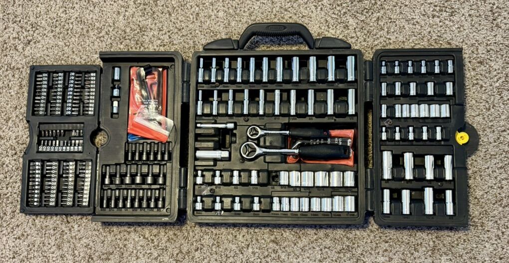 Stanley Muliti Socket Wrench Set W/ Extras