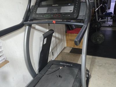 NordicTrack Commercial 1750 Folding Treadmill with iFit & Incline/Decline, has a poltergeist.