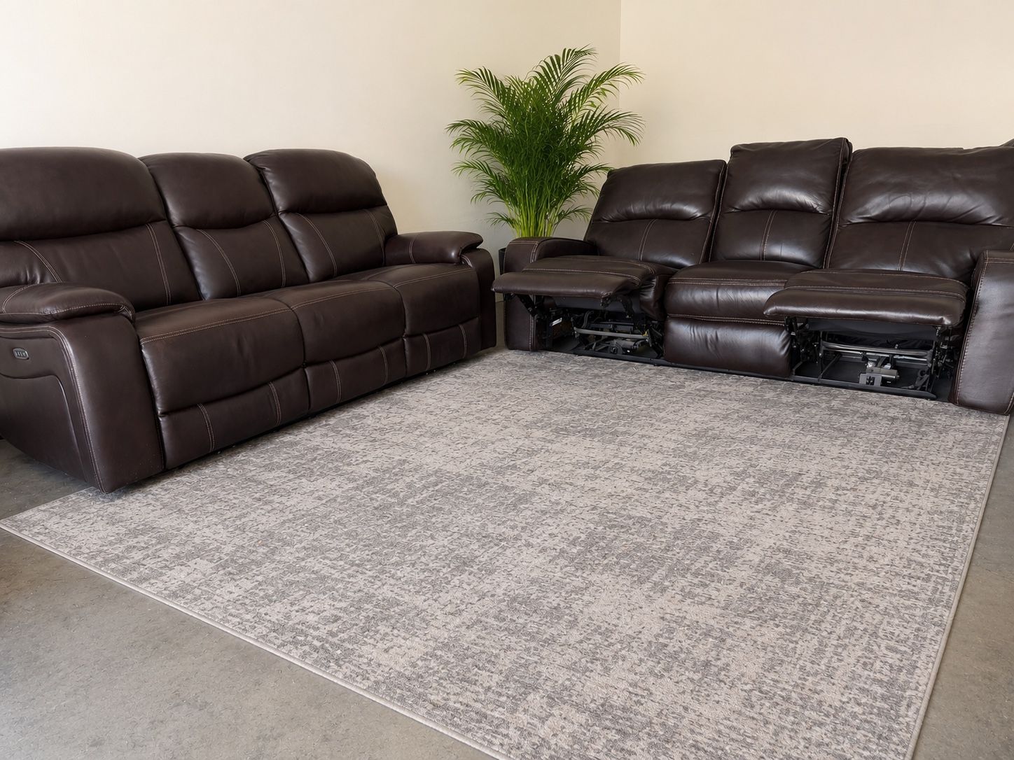 ️ GENUINE LEATHER RECLINING SOFAS – COSTCO ️
