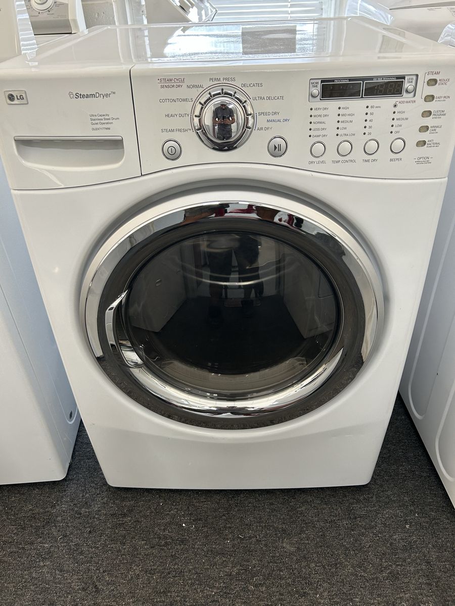 LG electric dryer with steam refresh option