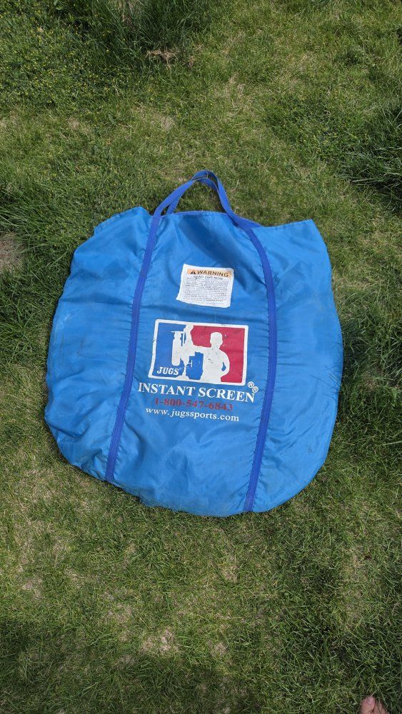 JUGS Sports Instant Screen Baseball Softball Pitching Batting Practice Net w/Carry Bag