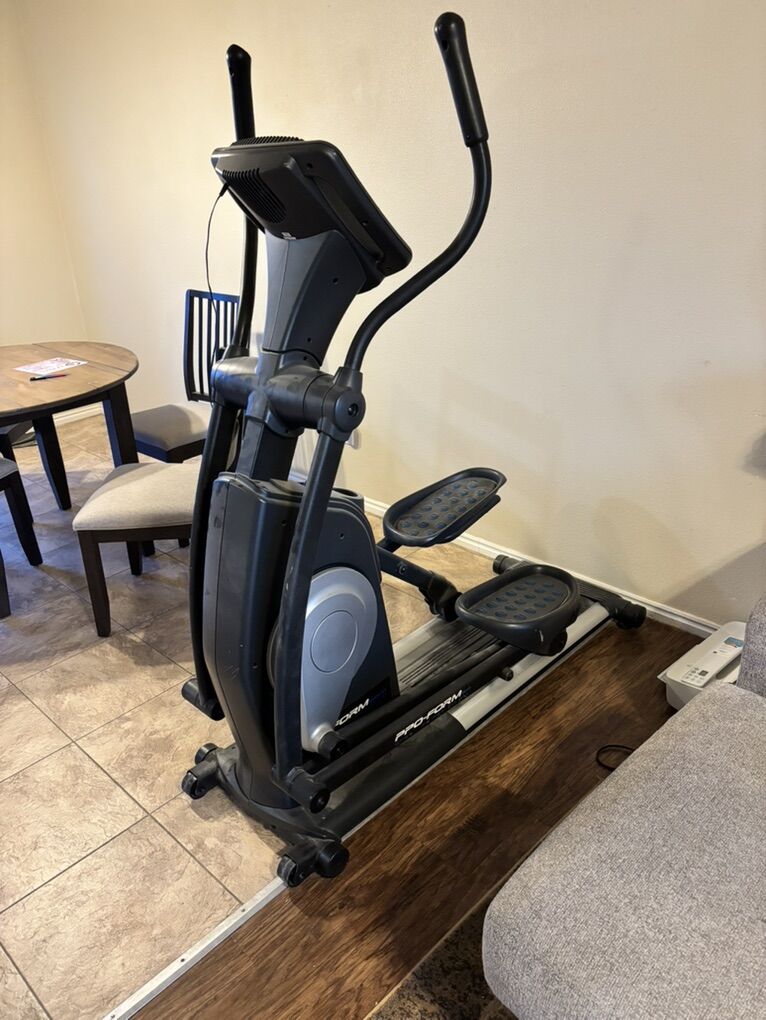 Pro Form Elliptical Exercise Machine
