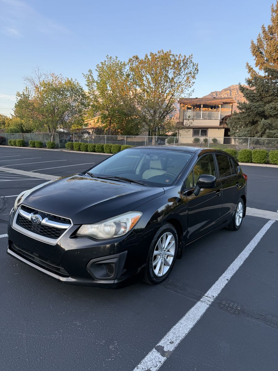 2013 Subaru Impreza 2.0i Premium