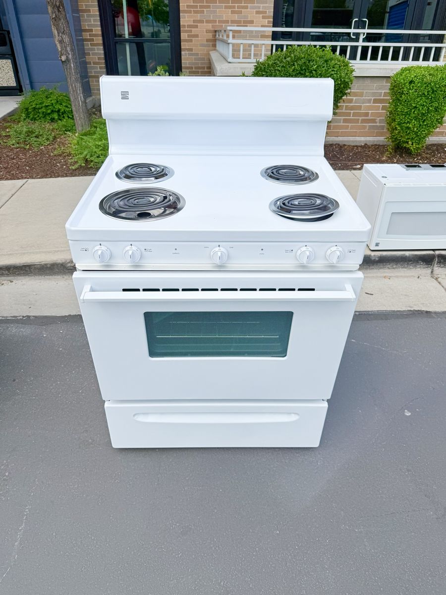 Kenmore White Electric Range Stove Oven with 4 Burners - Used, Good Condition