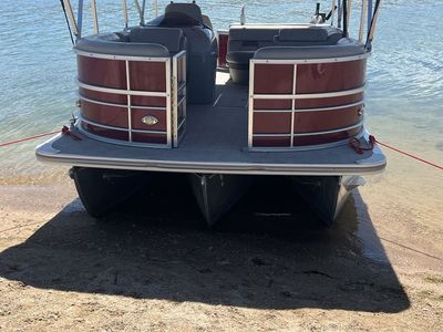 2019 Trifecta S-Series 3.0 23RFC Tritoon Pontoon Boat w/ Honda 250hp, Kicker, & Fishing Gear