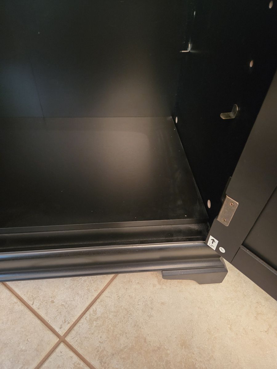 Main image 6