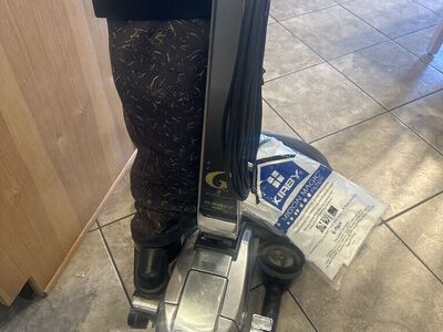 Kirby G6 Vacuum