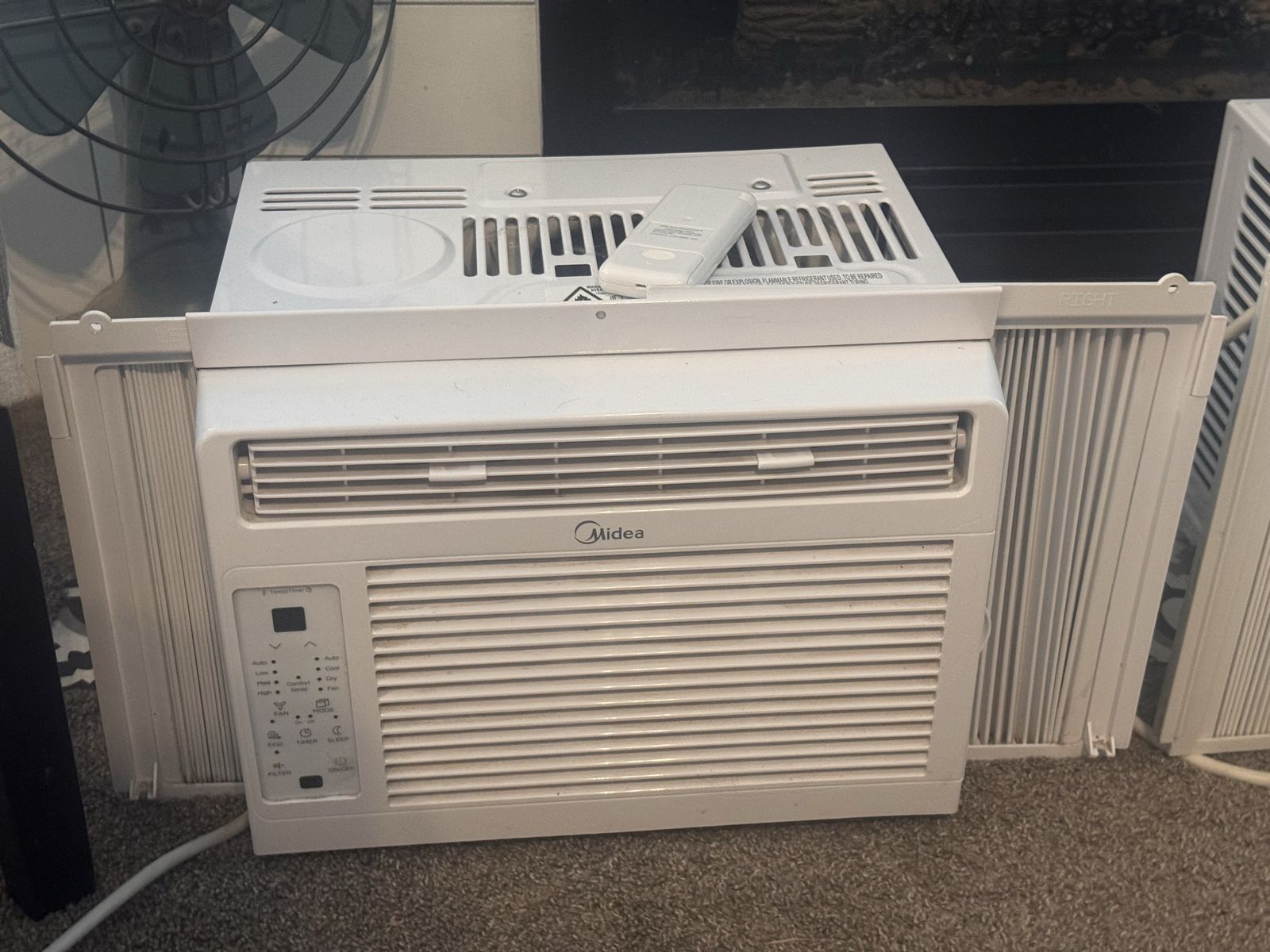 Midea Window Air Conditioner with Remote - White, Efficient Cooling for Any Room 6,000 Btu