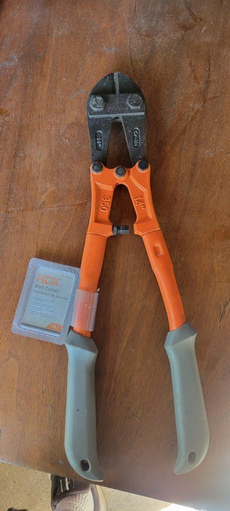 HDX Bolt Cutter 14 inch Cr-Mo Jaws Orange Handles Power & Hand Tool