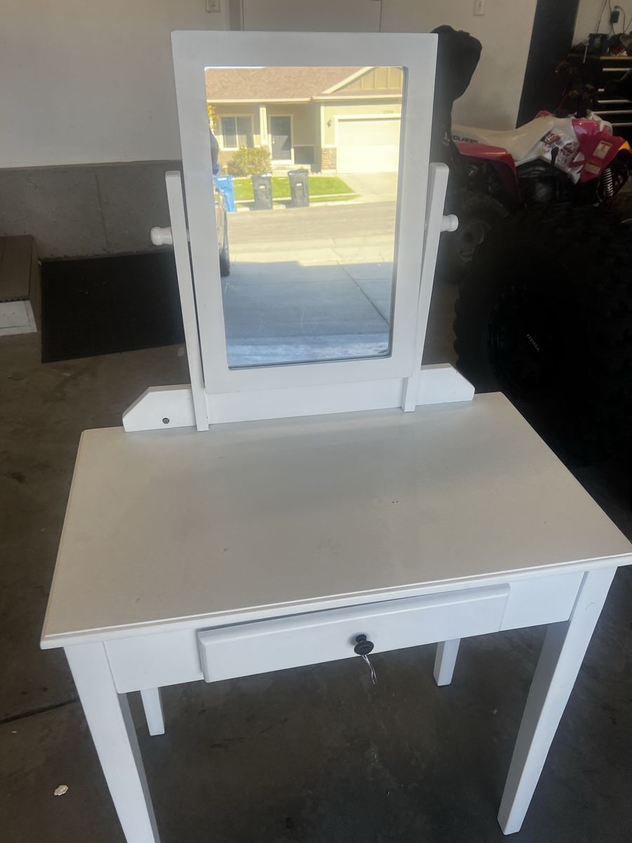 White Vanity Desk with Adjustable Mirror and Drawer