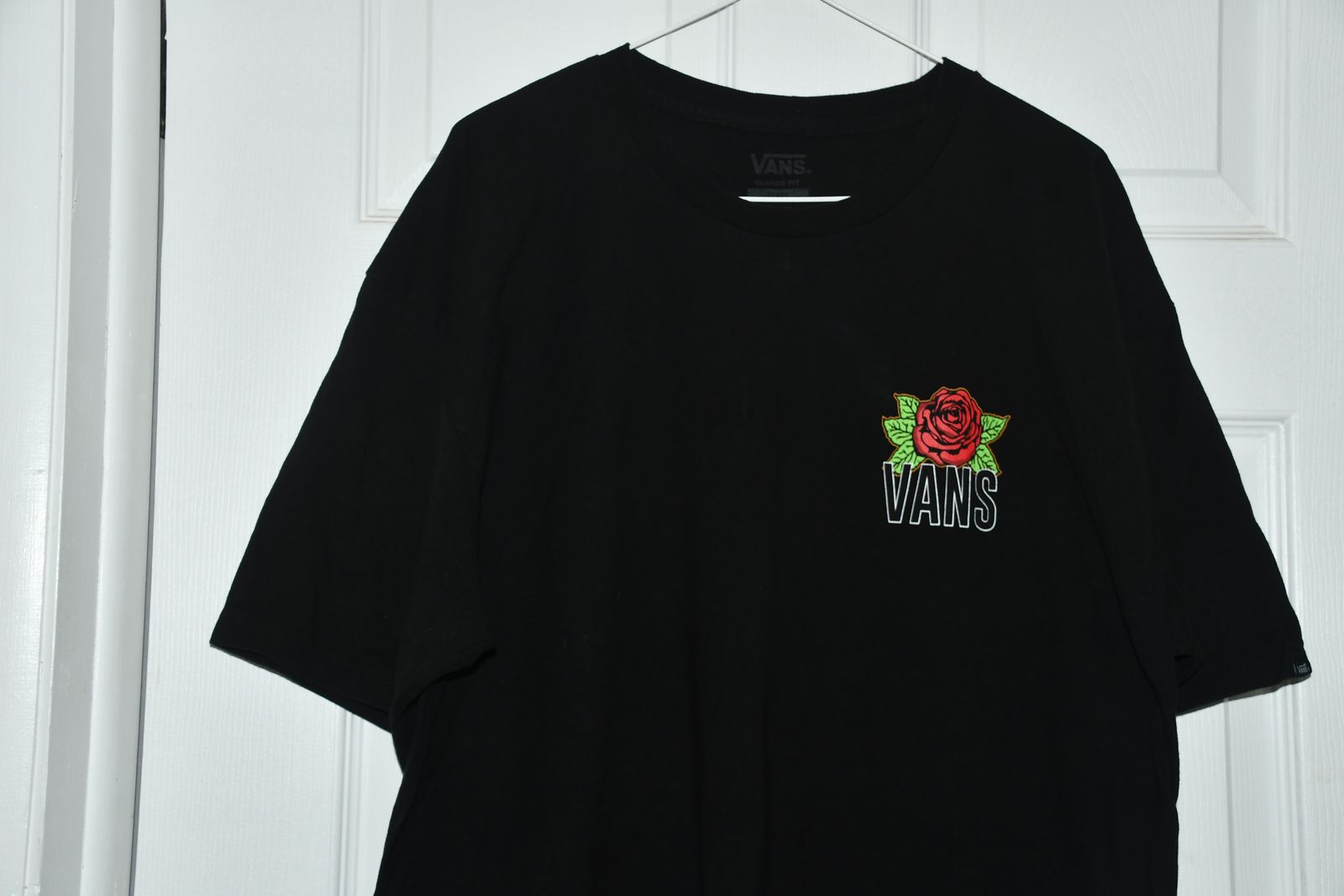 MEN'S "VANS OFF THE WALL" BLACK T SHIRT ~ SIZE L ~ SHORT SLEEVE ~ CLASSIC FIT