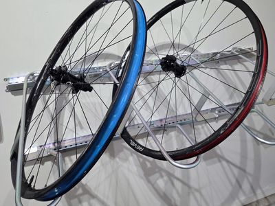 Industry Nine Hydra Hub / Revel RW Mountain Bike Wheelset