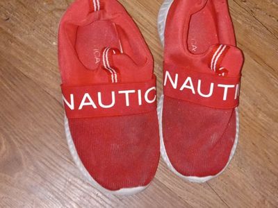 Nautica Girls Red Slip-On Athletic Sneakers Size 10