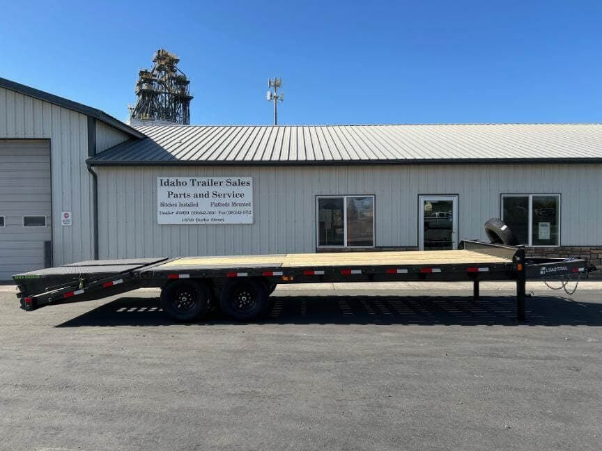 2026 Load Trail PS 102x25' Deckover Flat Deck Trailer 14K Max Ramps