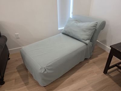 Chase Lounge Chair