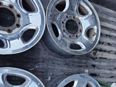 Dodge 2500 rims 03