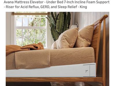 King Mattress Elevator