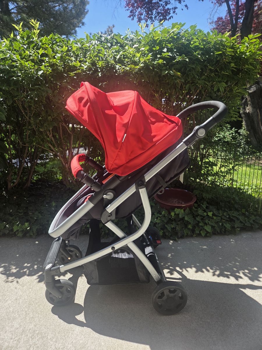 URBINI Convertable Stroller