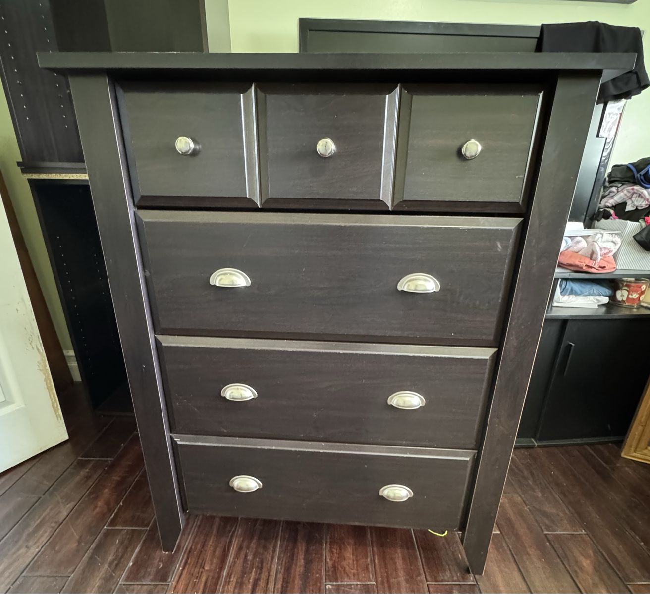 Dark Brown Wood Chest of Drawers Dresser 4-Drawer Storage