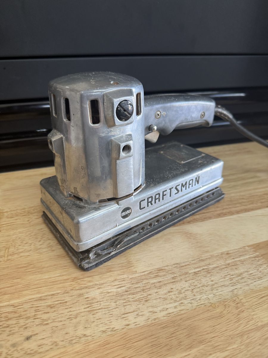 Craftsman Dual-Motion Sander 207.2240