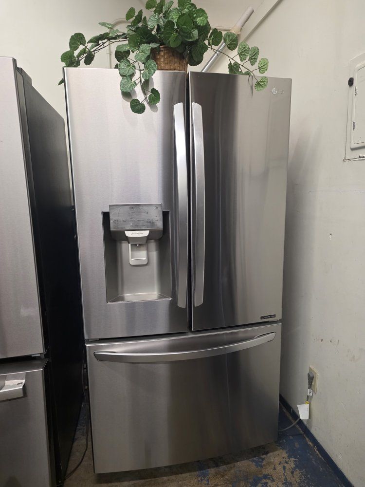 Lg refrigerator