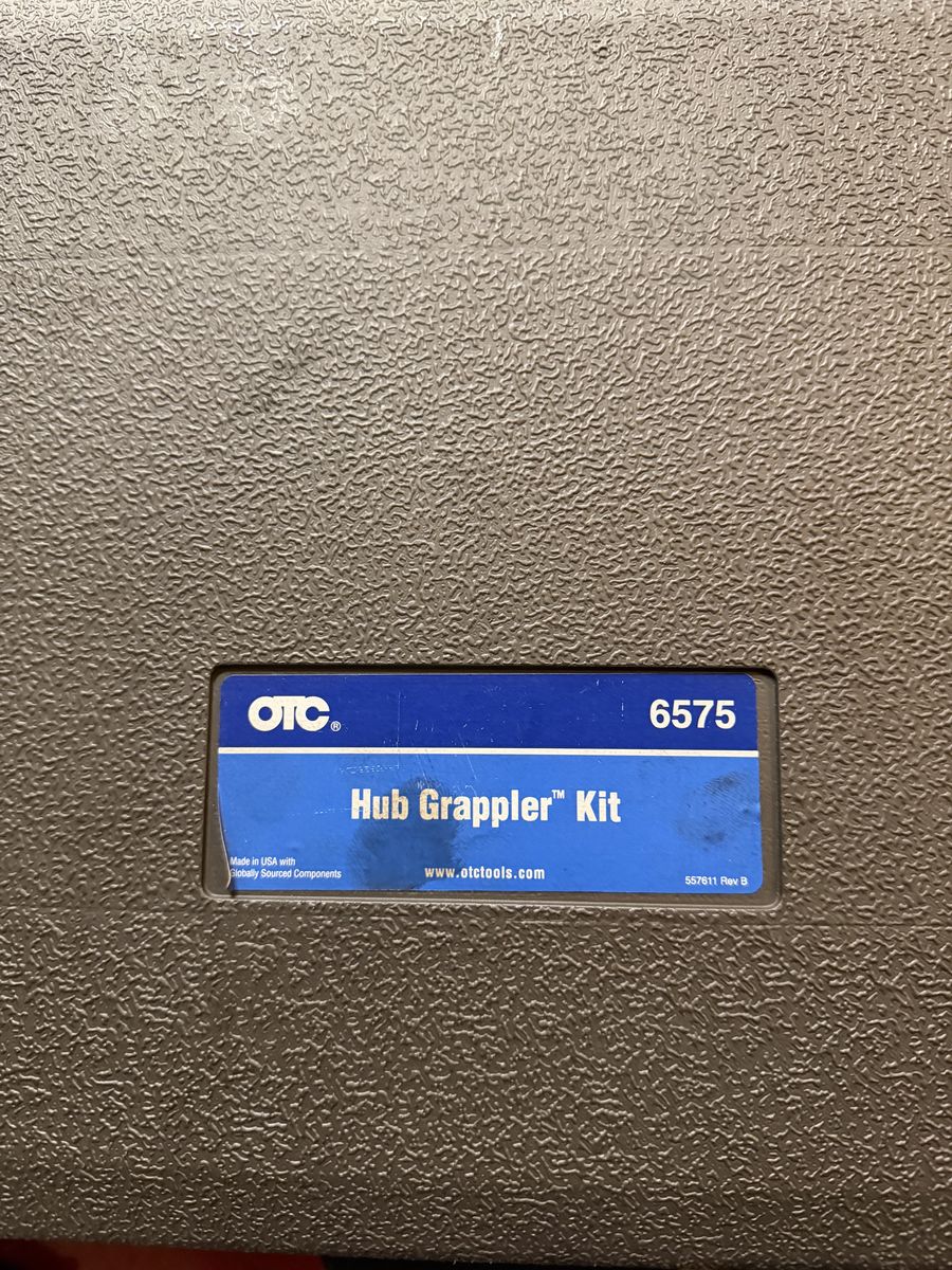 OTC Wheel Hub Bearing Grapple Puller Set